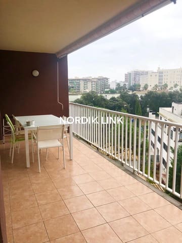 Piso de 3 habitaciones en Platja d'Aro, Castell-Platja d'Aro en alquiler - 3.000 € (Ref: 9741425)