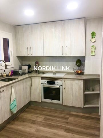 Piso de 3 habitaciones en Platja d'Aro, Castell-Platja d'Aro en alquiler - 3.000 € (Ref: 9741425)