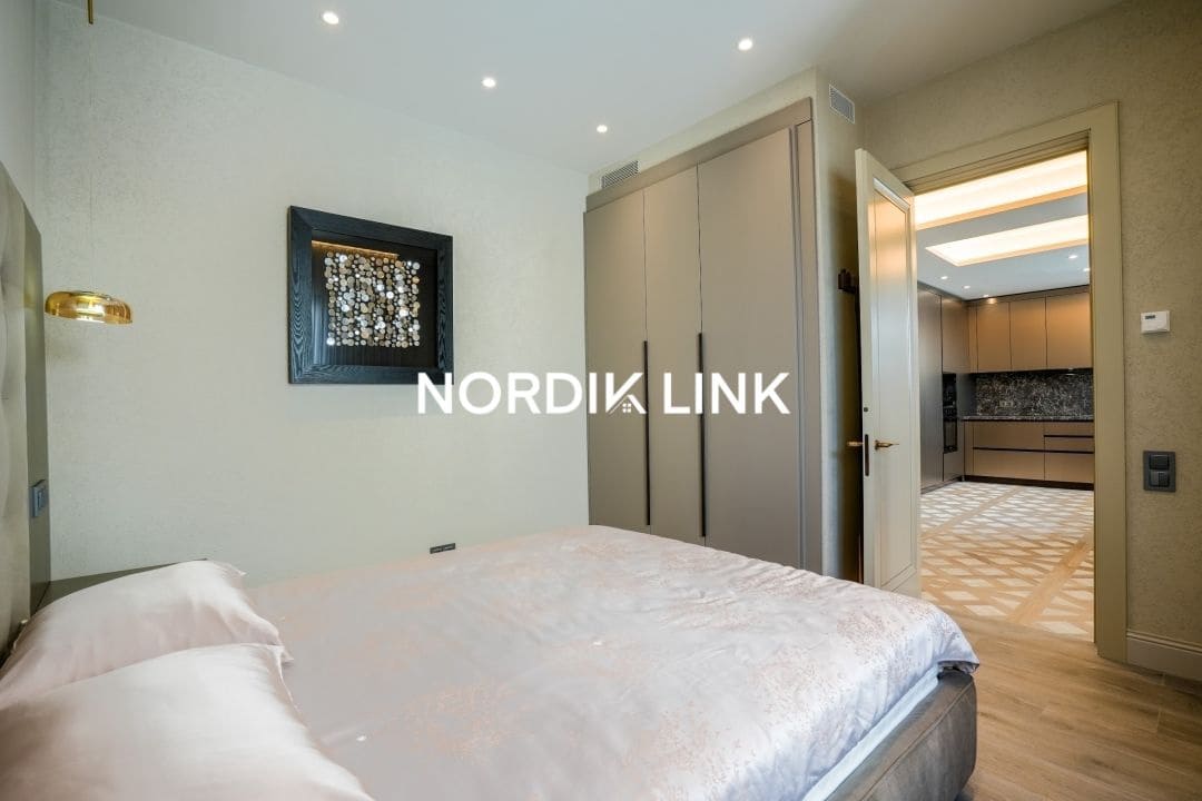 Penthouse de 4 chambres à louer à Barcelone ville - 8 950 € (Ref: 9741426)