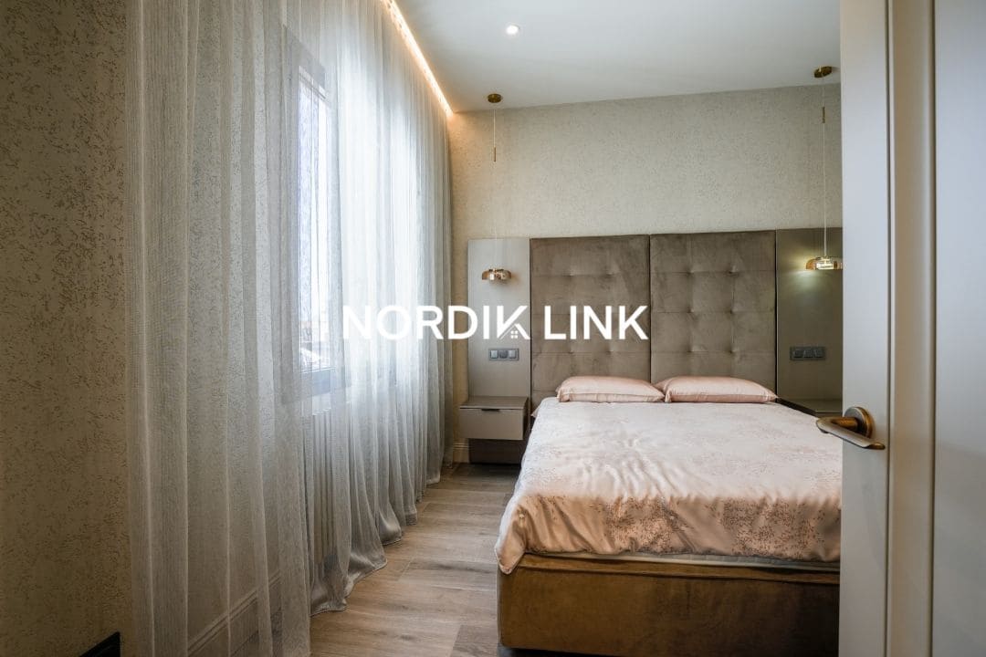 Penthouse de 4 chambres à louer à Barcelone ville - 8 950 € (Ref: 9741426)