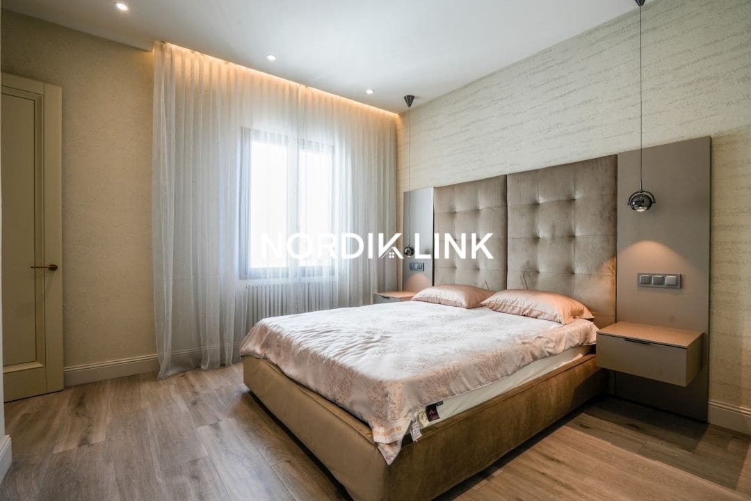 Penthouse de 4 chambres à louer à Barcelone ville - 8 950 € (Ref: 9741426)