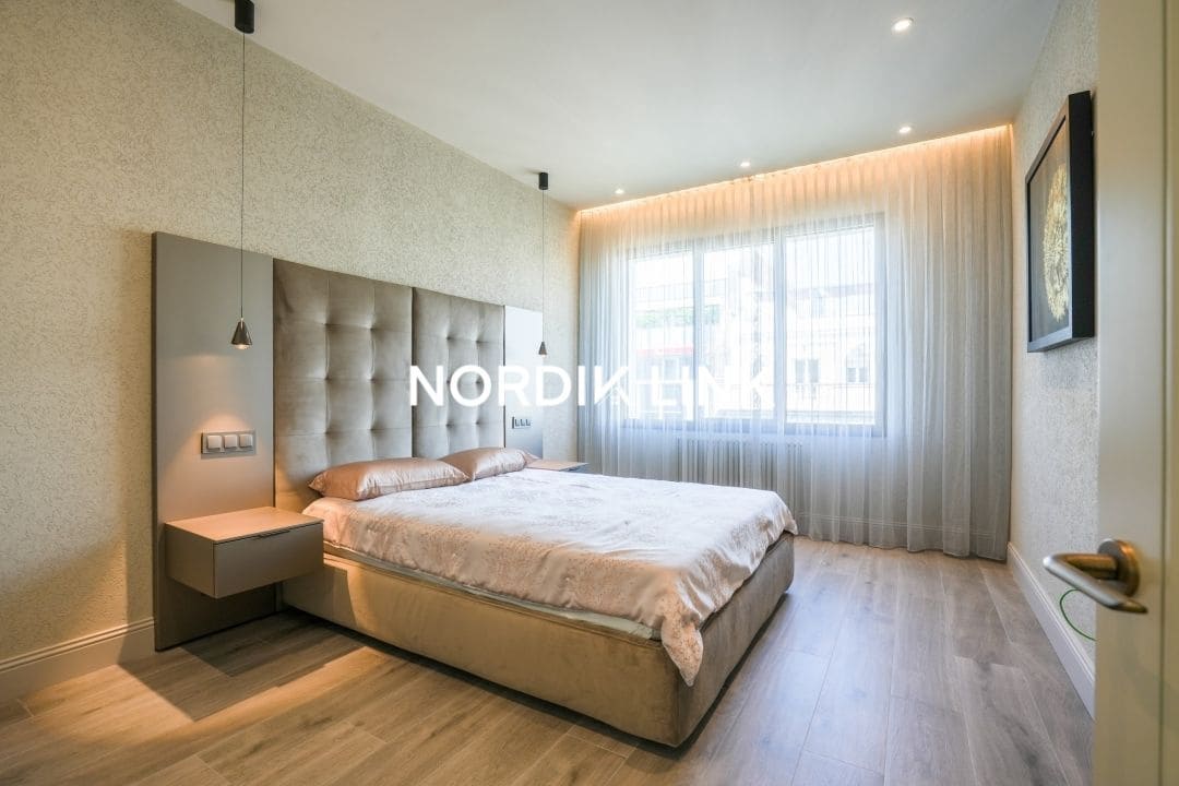 Penthouse de 4 chambres à louer à Barcelone ville - 8 950 € (Ref: 9741426)