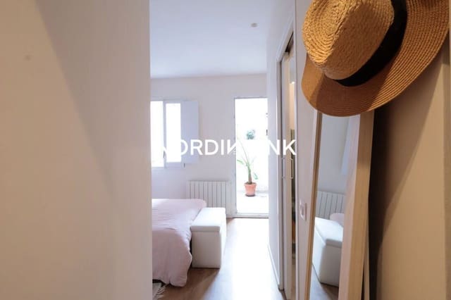 1 soveværelse Lejlighed til salg i Sants, Barcelona by - € 330.000 (Ref: 9745141)