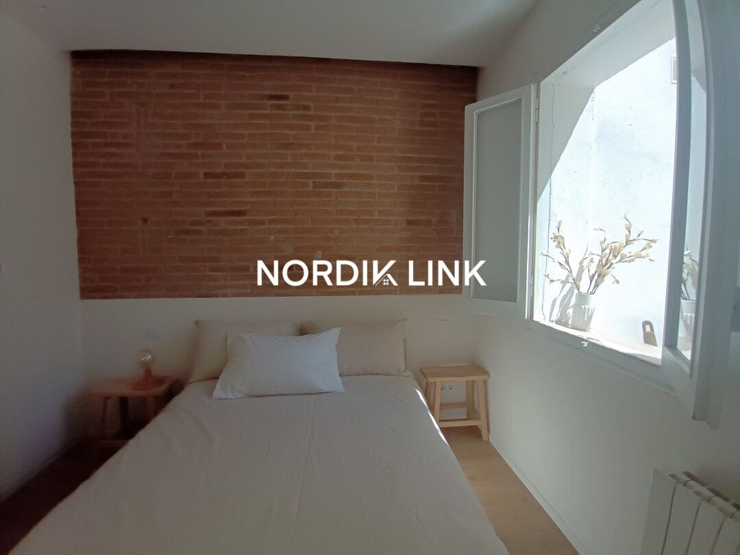 1 bedroom Flat for sale in Barcelona city - € 330,000 (Ref: 9745141)