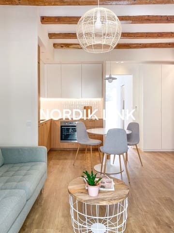 1 soveværelse Lejlighed til salg i Sants, Barcelona by - € 330.000 (Ref: 9745141)
