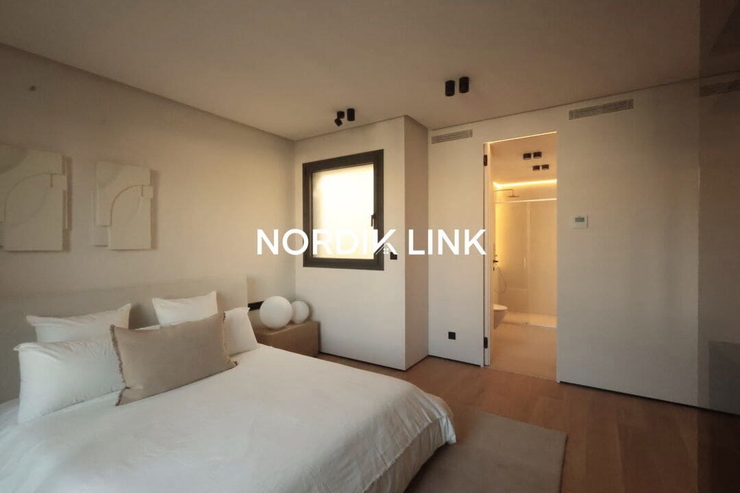 Ático de 4 habitaciones en Barcelona ciudad en venta - 2.500.000 € (Ref: 9795634)