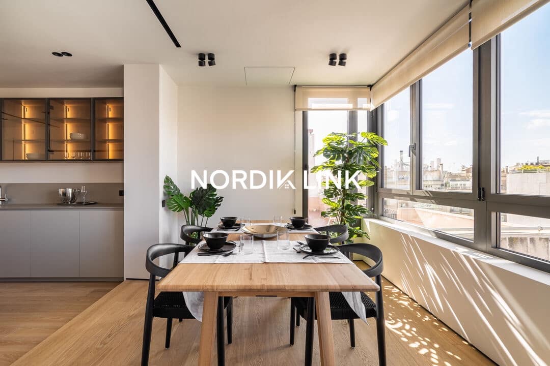 Ático de 4 habitaciones en Barcelona ciudad en venta - 2.500.000 € (Ref: 9795634)