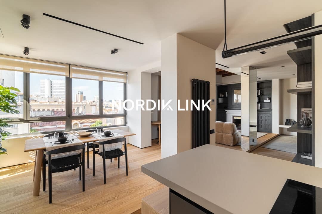 Ático de 4 habitaciones en Barcelona ciudad en venta - 2.500.000 € (Ref: 9795634)