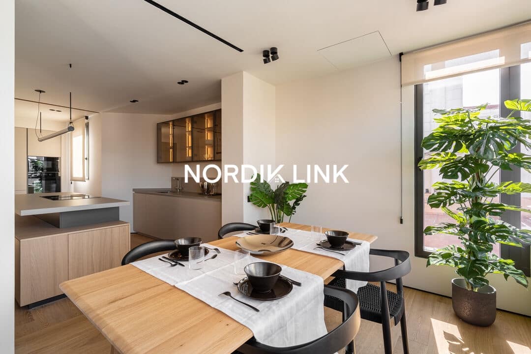 Ático de 4 habitaciones en Barcelona ciudad en venta - 2.500.000 € (Ref: 9795634)