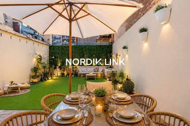 3 sovrum Lägenhet till salu i La Sagrada Família, Barcelona stad - 689 000 € (Ref: 9805857)