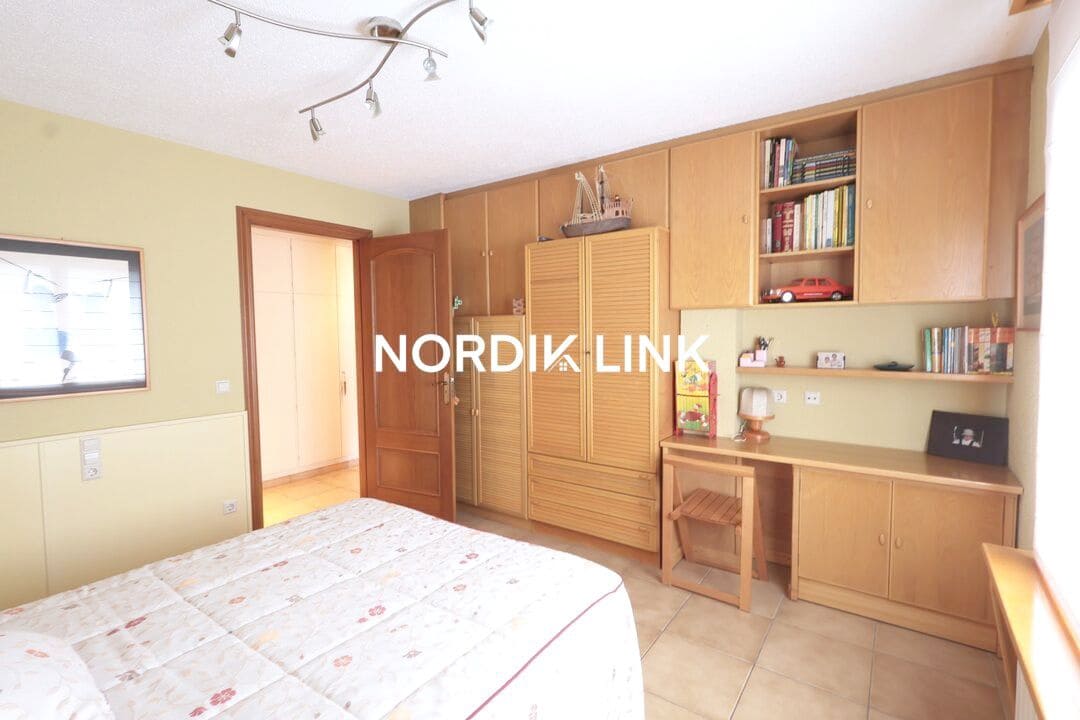 5 bedroom Townhouse for sale in La Seu d'Urgell with pool - € 2,600,000 (Ref: 9806715)