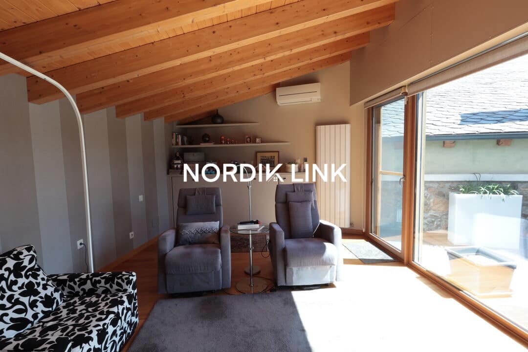 5 bedroom Townhouse for sale in La Seu d'Urgell with pool - € 2,600,000 (Ref: 9806715)