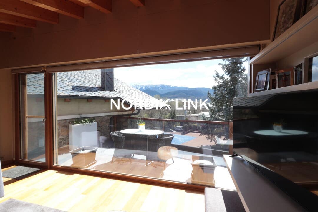 5 bedroom Townhouse for sale in La Seu d'Urgell with pool - € 2,600,000 (Ref: 9806715)