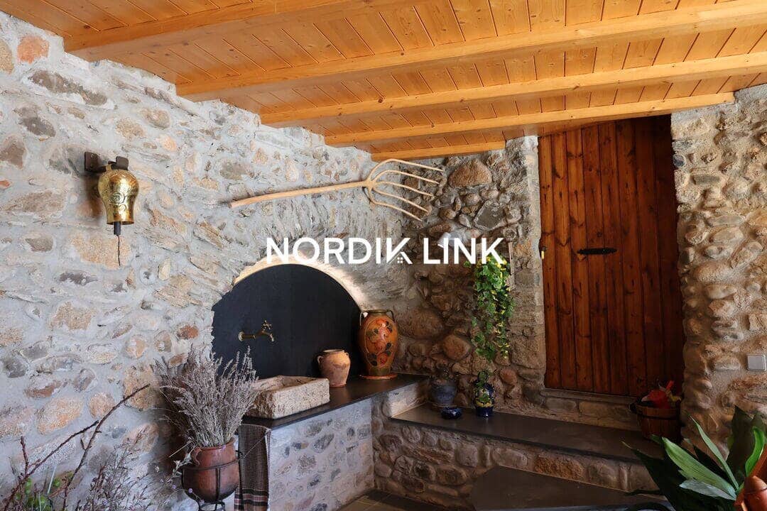 5 bedroom Townhouse for sale in La Seu d'Urgell with pool - € 2,600,000 (Ref: 9806715)