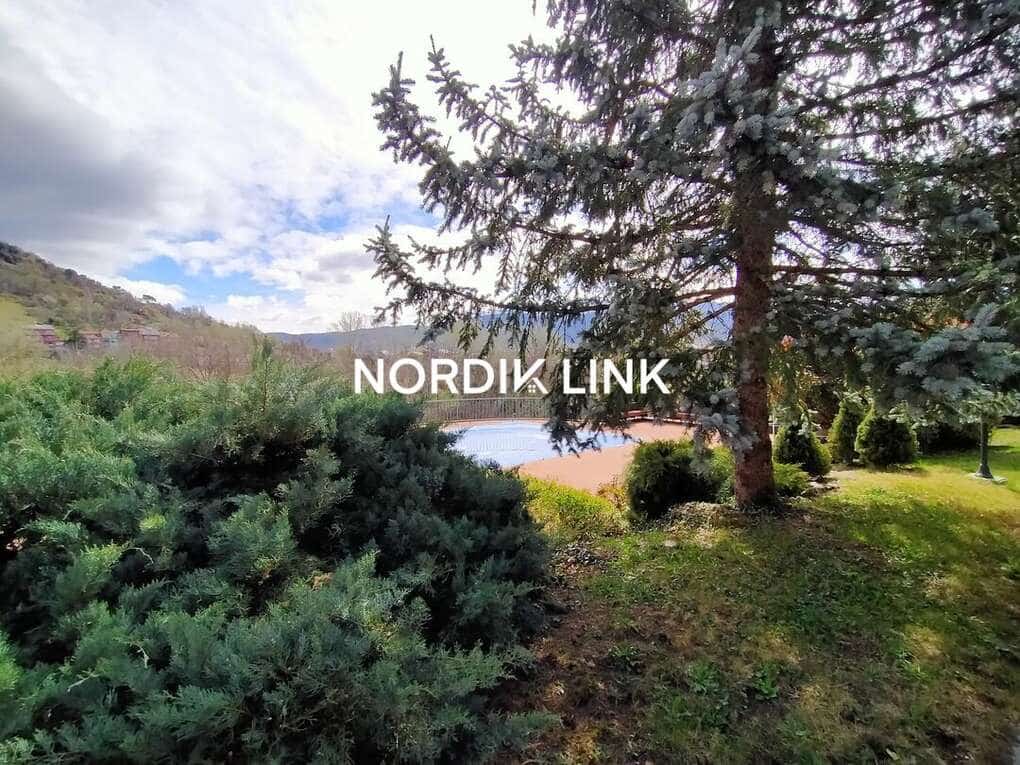 5 bedroom Townhouse for sale in La Seu d'Urgell with pool - € 2,600,000 (Ref: 9806715)