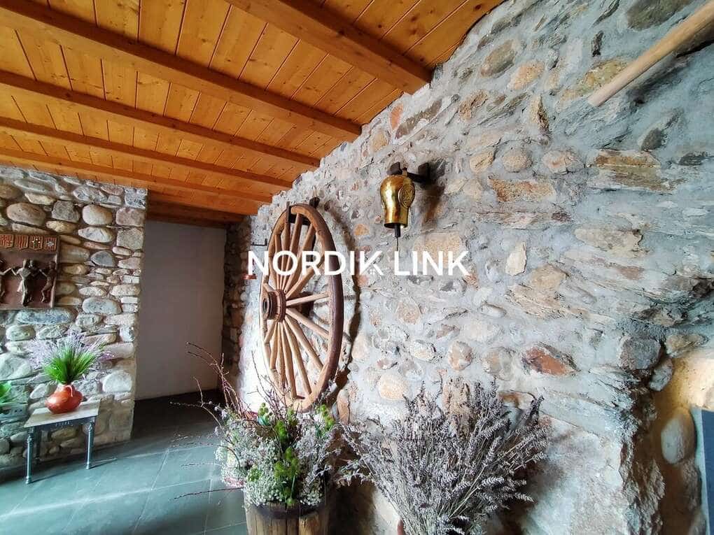 5 bedroom Townhouse for sale in La Seu d'Urgell with pool - € 2,600,000 (Ref: 9806715)