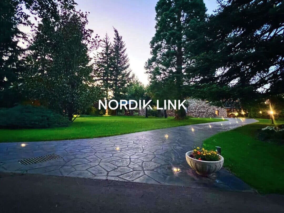 5 bedroom Townhouse for sale in La Seu d'Urgell with pool - € 2,600,000 (Ref: 9806715)