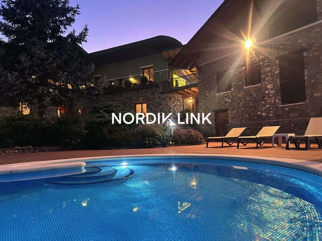 5 bedroom Townhouse for sale in La Seu d'Urgell with pool - € 2,600,000 (Ref: 9806715)