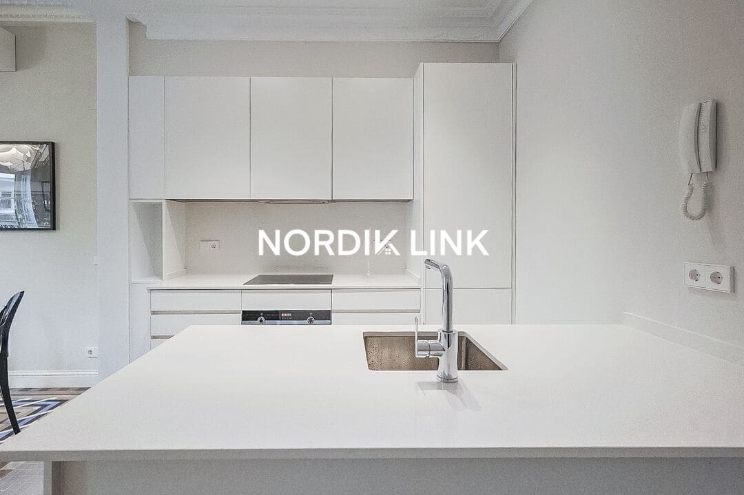1 slaapkamer Flat te koop in Barcelona stad - € 519.000 (Ref: 9828129)