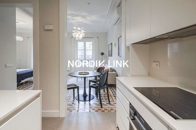 1 slaapkamer Flat te koop in Barcelona stad - € 519.000 (Ref: 9828129)