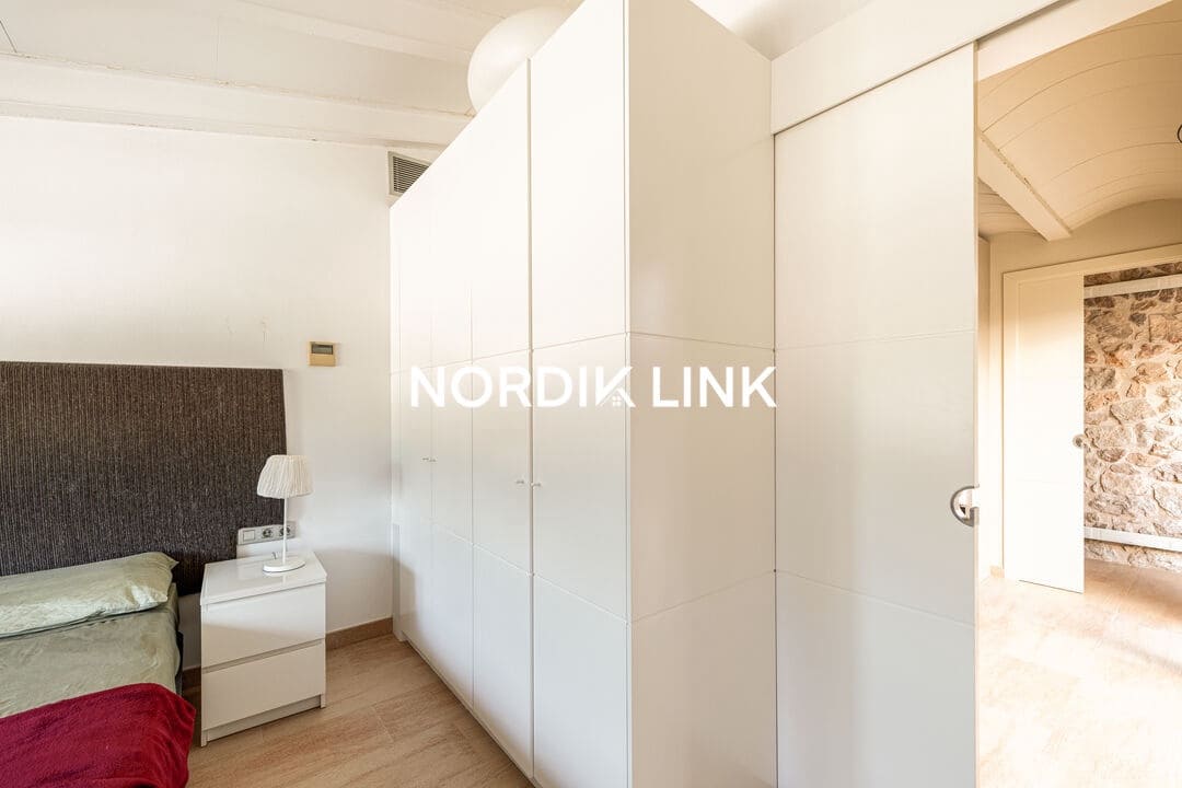 4 bedroom Townhouse for sale in Miravet with pool - € 1,464,000 (Ref: 9914947)