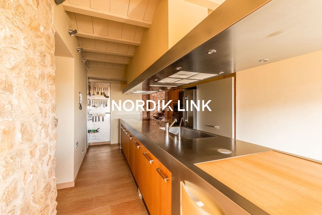 4 bedroom Townhouse for sale in Miravet with pool - € 1,464,000 (Ref: 9914947)