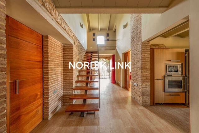 4 soveværelse Byhus til salg i Miravet med swimmingpool - € 1.464.000 (Ref: 9914947)