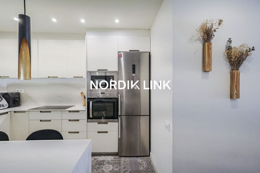 3 bedroom Semi-detached Villa for sale in Sant Cugat del Valles with pool garage - € 1,240,000 (Ref: 9919015)