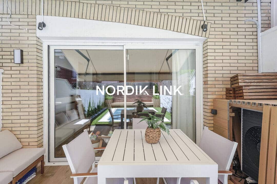 3 bedroom Semi-detached Villa for sale in Sant Cugat del Valles with pool garage - € 1,240,000 (Ref: 9919015)