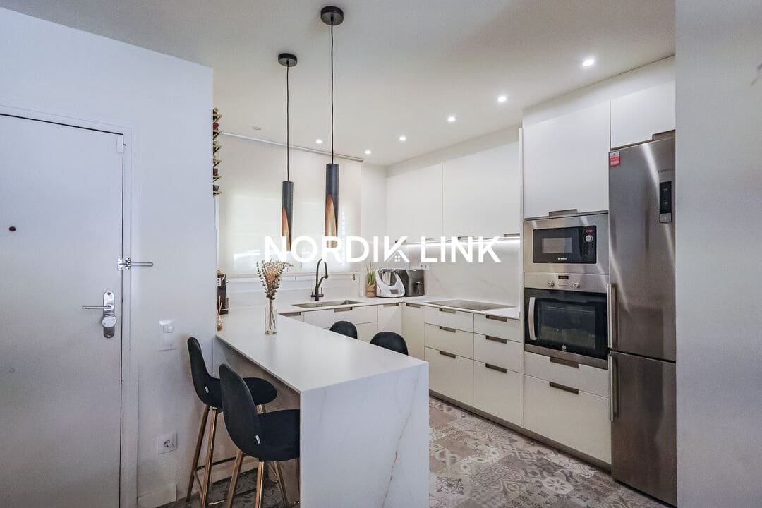 3 bedroom Semi-detached Villa for sale in Sant Cugat del Valles with pool garage - € 1,240,000 (Ref: 9919015)