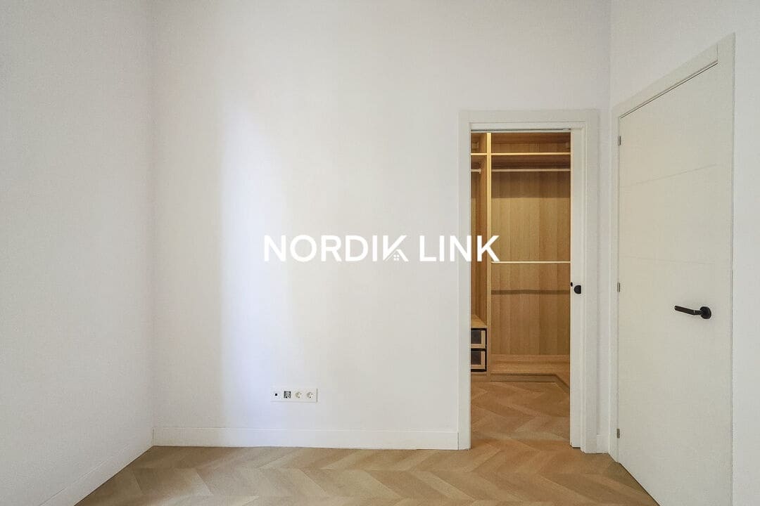 2 makuuhuone Asunto myytävänä paikassa Barcelona kaupunki - 575 000 € (Ref: 9921410)