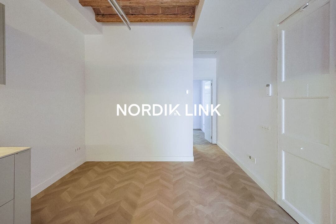 2 makuuhuone Asunto myytävänä paikassa Barcelona kaupunki - 575 000 € (Ref: 9921410)
