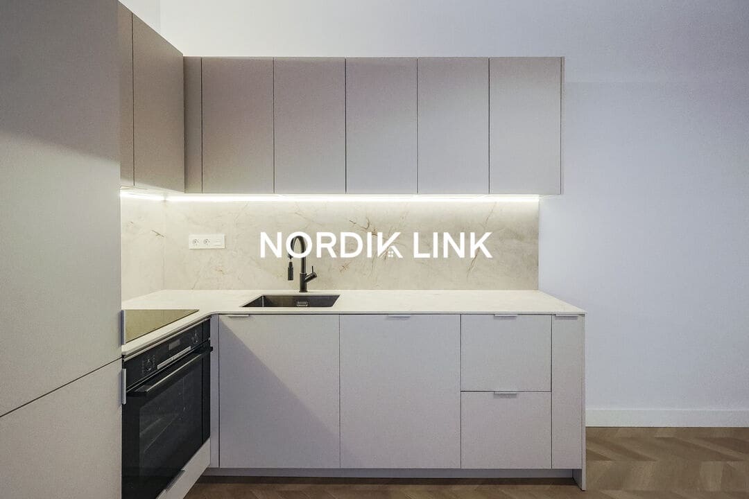 2 makuuhuone Asunto myytävänä paikassa Barcelona kaupunki - 575 000 € (Ref: 9921410)