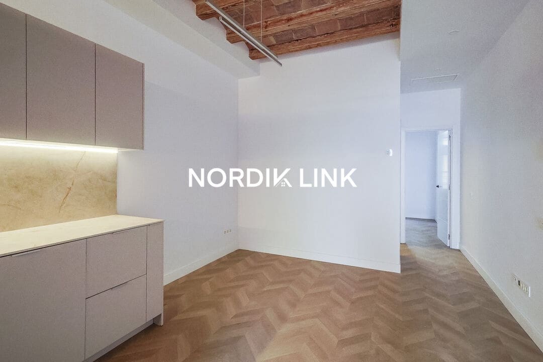 2 makuuhuone Asunto myytävänä paikassa Barcelona kaupunki - 575 000 € (Ref: 9921410)