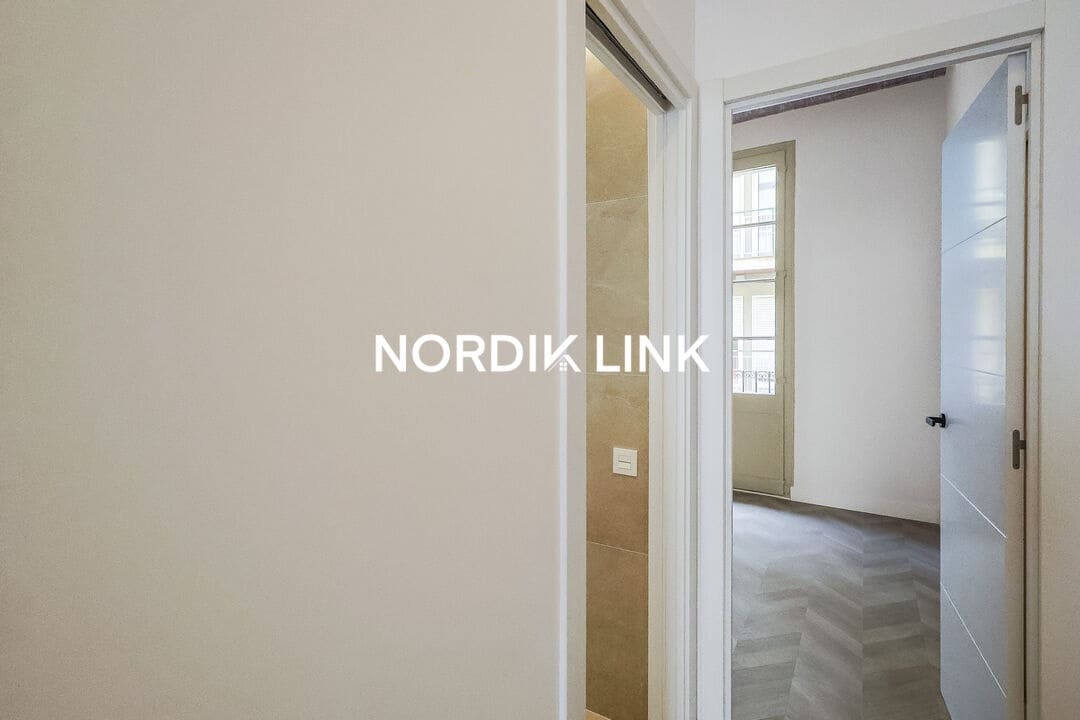 2 makuuhuone Asunto myytävänä paikassa Barcelona kaupunki - 575 000 € (Ref: 9921410)