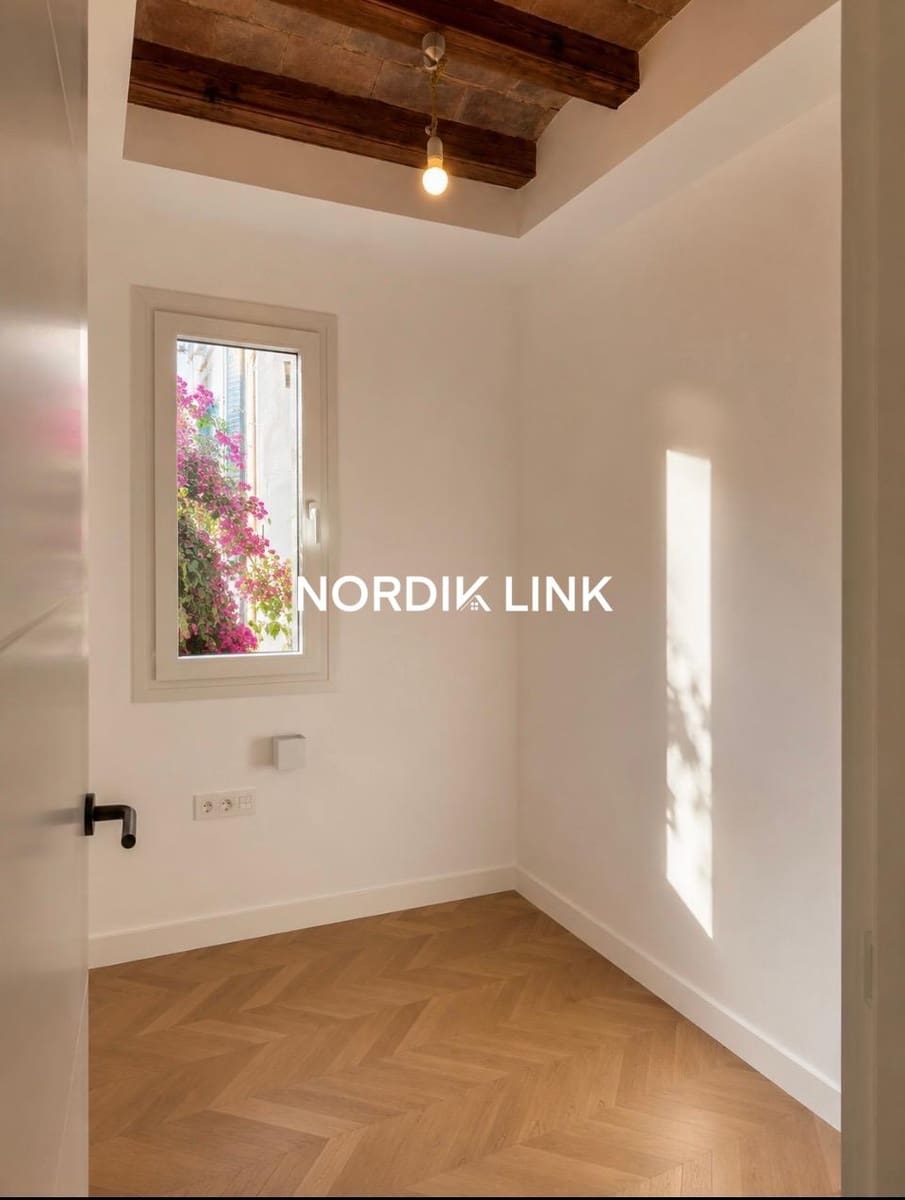 2 makuuhuone Asunto myytävänä paikassa Barcelona kaupunki - 575 000 € (Ref: 9921410)
