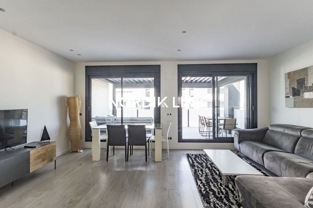 3 soveværelse Penthouse til salg i Barcelona by med garage - € 850.000 (Ref: 9928495)
