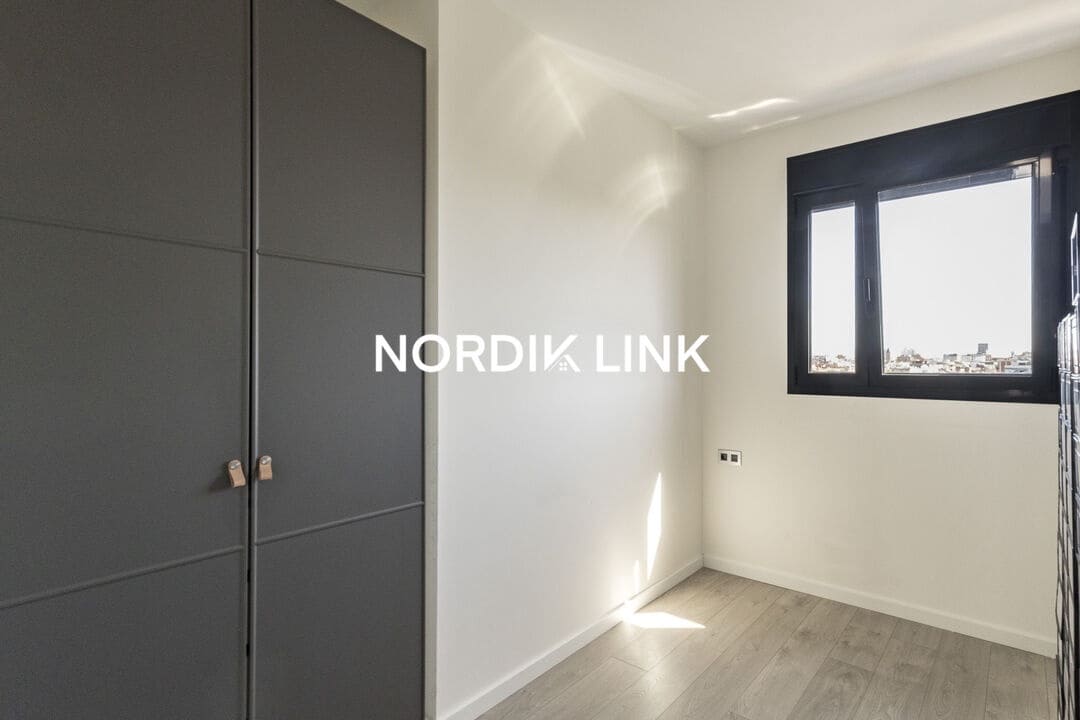 3 soveværelse Penthouse til salg i Barcelona by med garage - € 850.000 (Ref: 9928495)