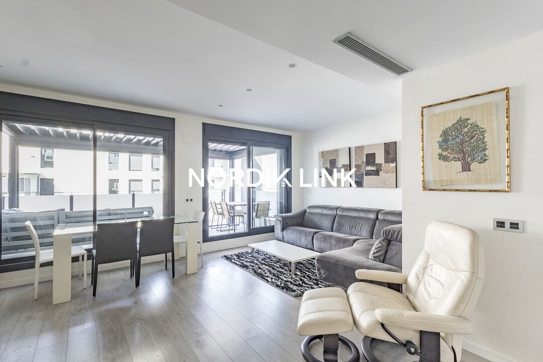 3 soveværelse Penthouse til salg i Barcelona by med garage - € 850.000 (Ref: 9928495)