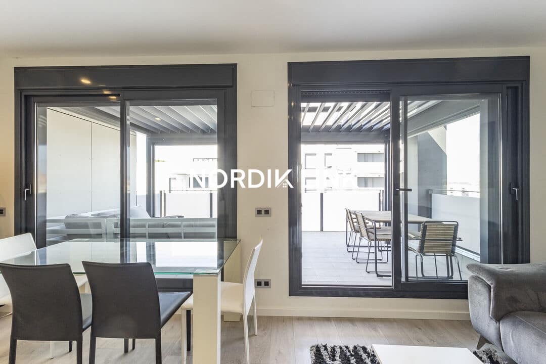 3 soveværelse Penthouse til salg i Barcelona by med garage - € 850.000 (Ref: 9928495)