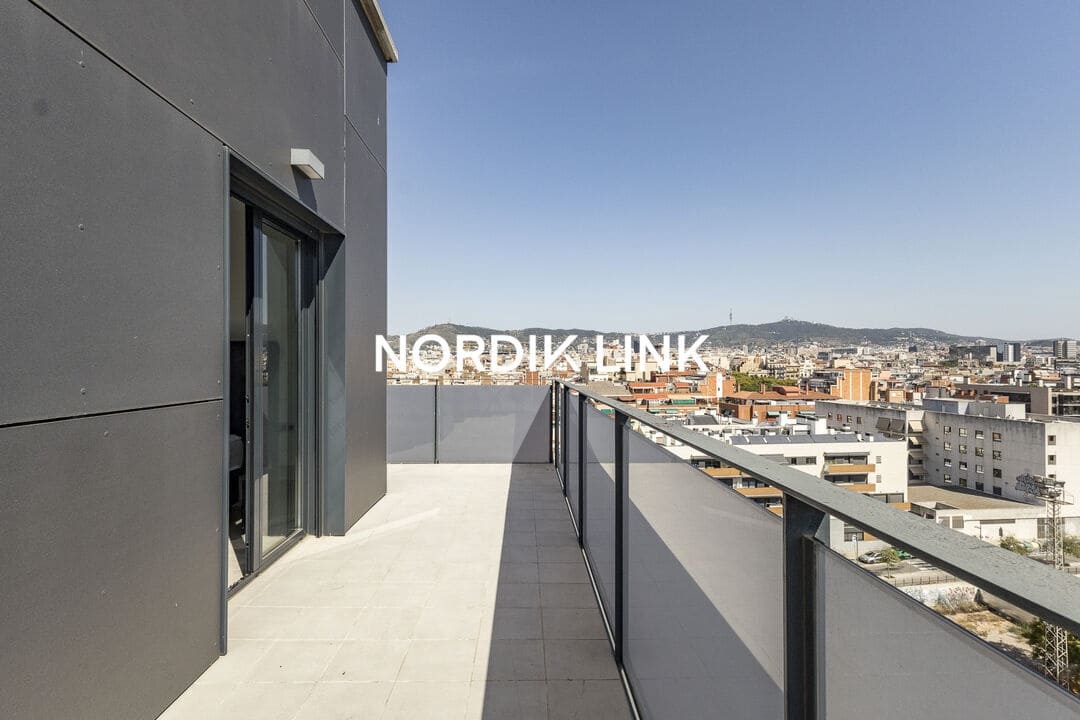 3 soveværelse Penthouse til salg i Barcelona by med garage - € 850.000 (Ref: 9928495)