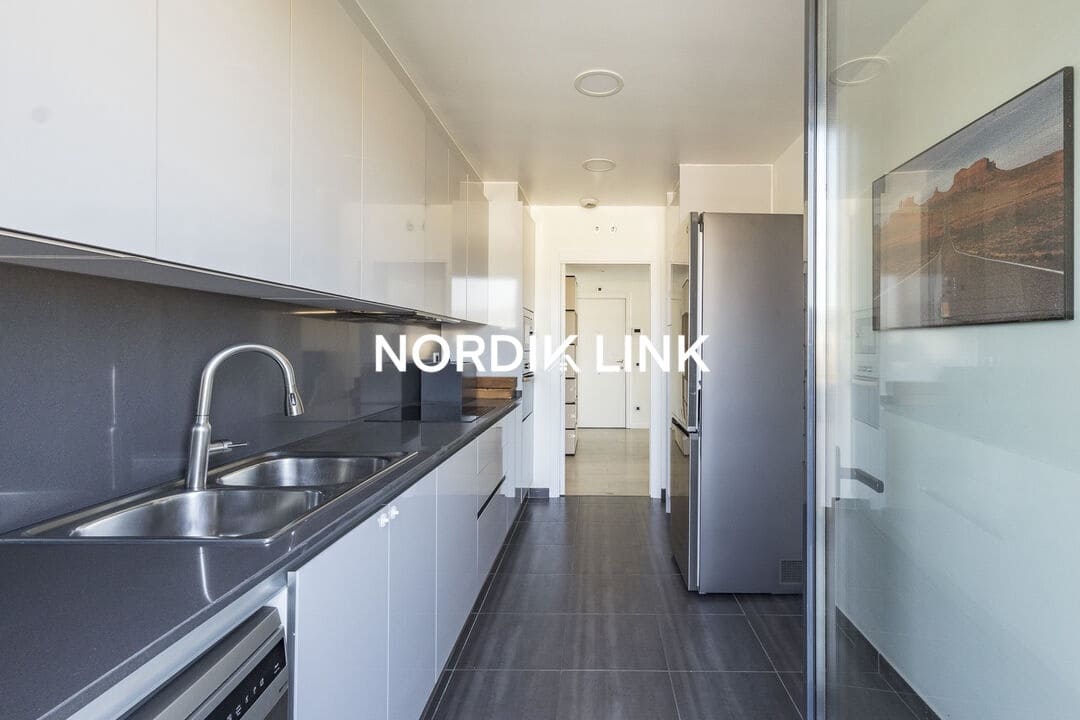 3 soveværelse Penthouse til salg i Barcelona by med garage - € 850.000 (Ref: 9928495)