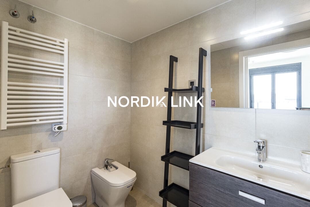 3 soveværelse Penthouse til salg i Barcelona by med garage - € 850.000 (Ref: 9928495)