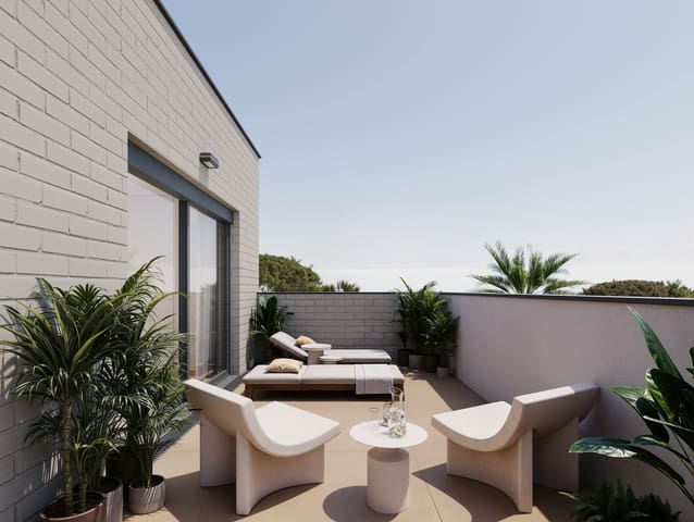 3 bedroom Townhouse for sale in Platja d'Aro, Castell-Platja d'Aro with pool garage - € 710,000 (Ref: 9210438)