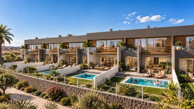 3 quarto Moradia em Banda para venda em Caleta de Fuste, Antigua com piscina garagem - 339 000 € (Ref: 9635042)