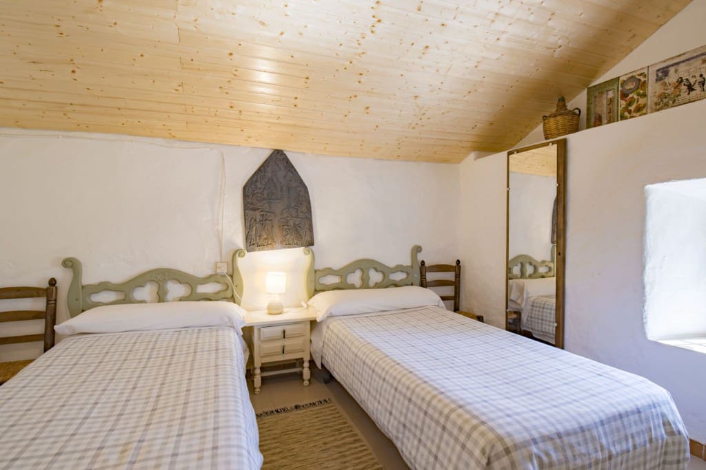 5 soveværelse Finca/Landehus til salg i Casabermeja med swimmingpool - € 450.000 (Ref: 10054820)