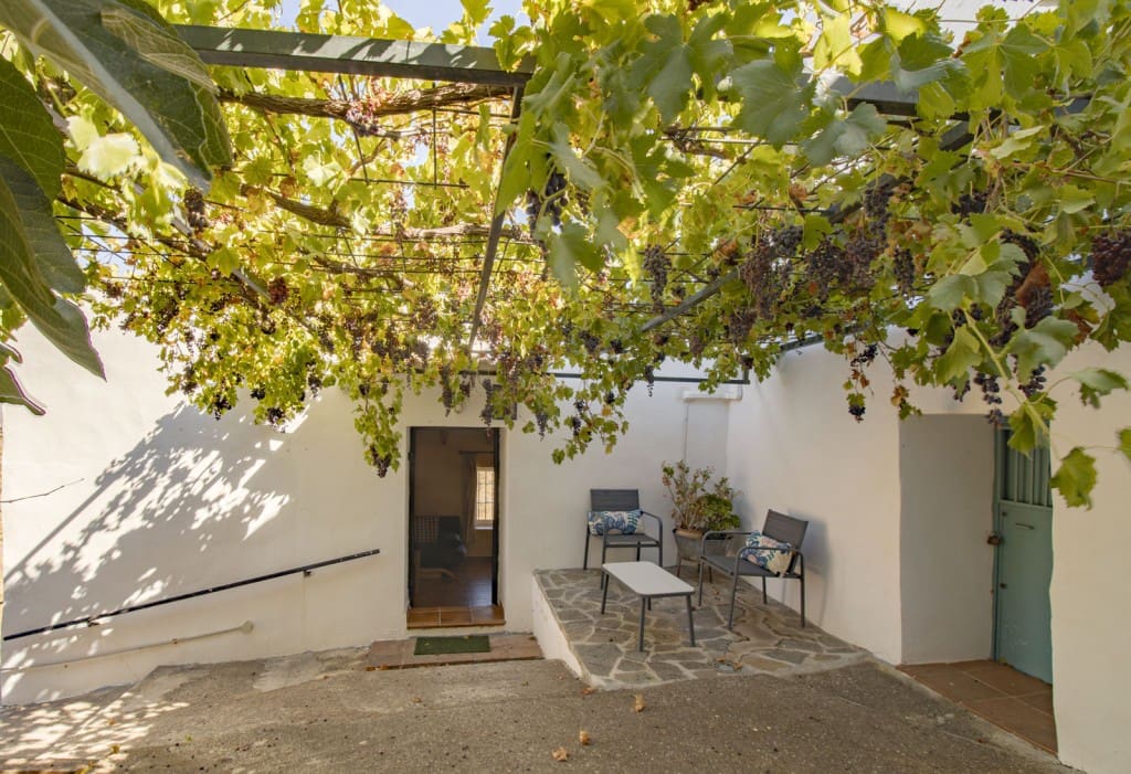 5 soveværelse Finca/Landehus til salg i Casabermeja med swimmingpool - € 450.000 (Ref: 10054820)