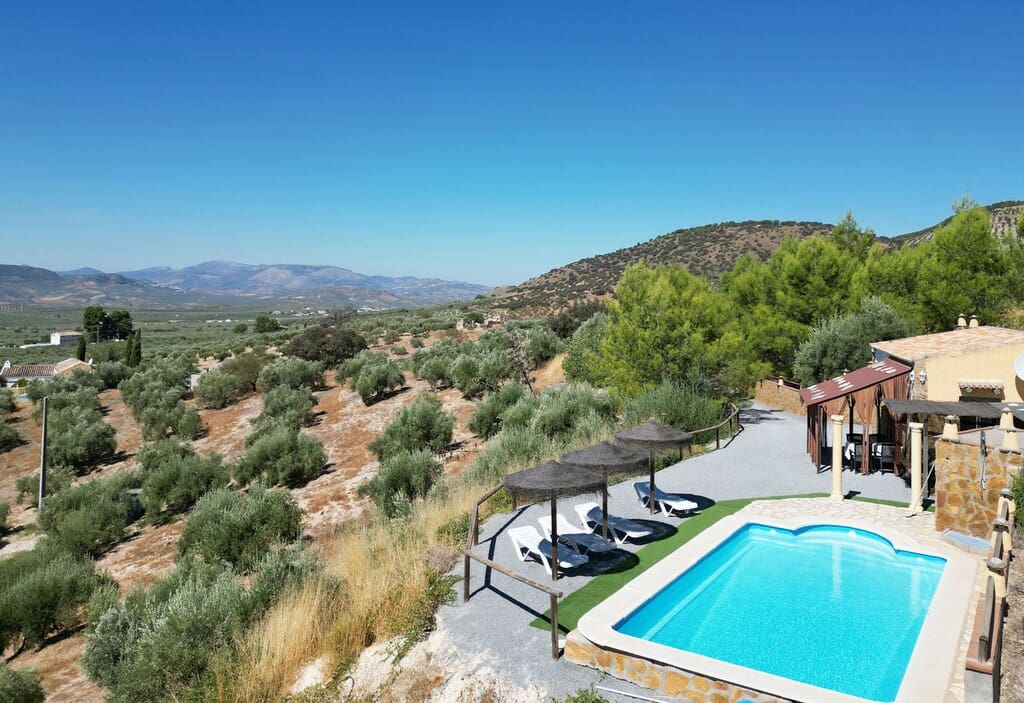 2 quarto Quinta/Casa Rural para venda em Alcala la Real com piscina - 185 000 € (Ref: 10080530)
