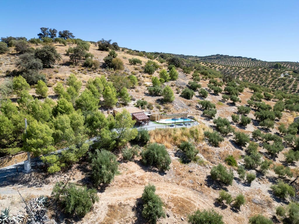 2 quarto Quinta/Casa Rural para venda em Alcala la Real com piscina - 185 000 € (Ref: 10080530)