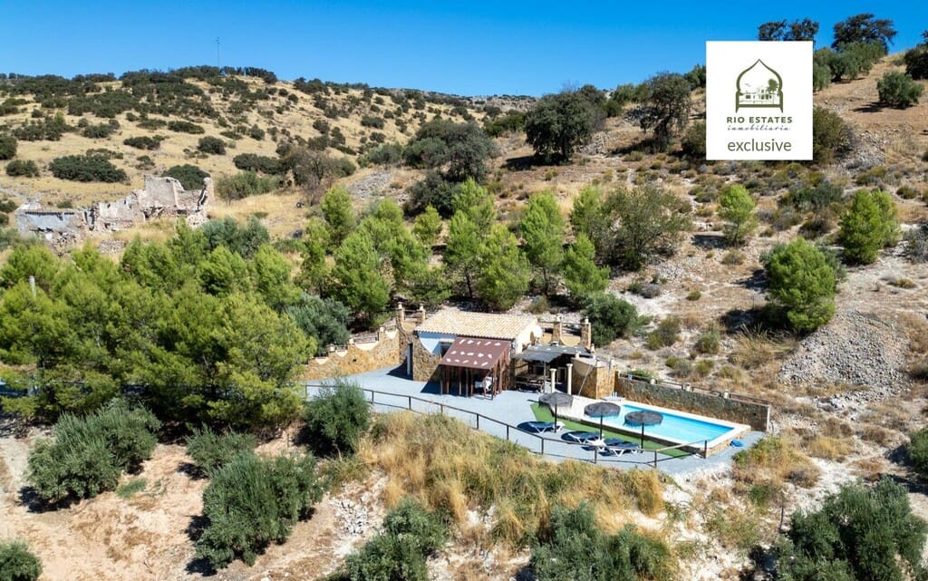 2 quarto Quinta/Casa Rural para venda em Alcala la Real com piscina - 185 000 € (Ref: 10080530)